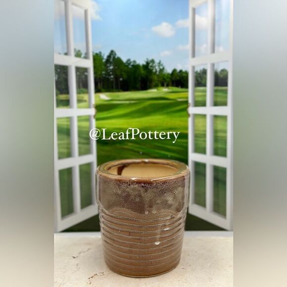 Butternut IceCream Brown Ceramic Planter Pot with drainage hole - Picture 8 of 11